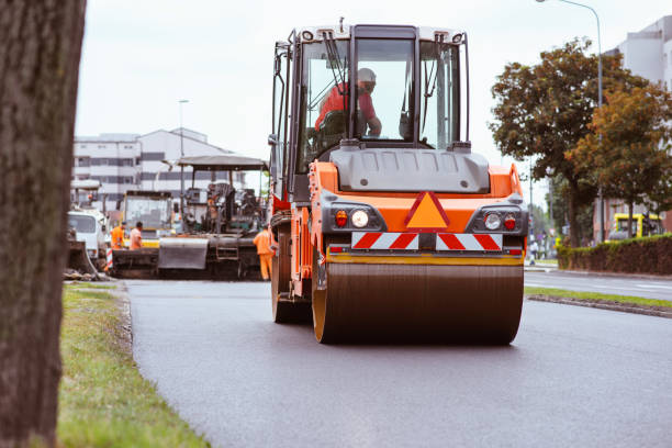 Best Asphalt Driveway Installation  in East Rutherford, NJ